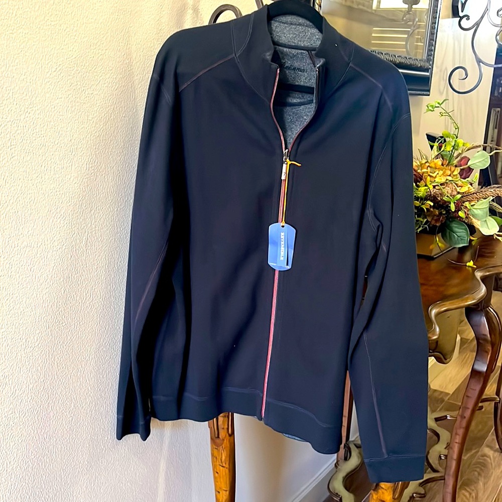 Men’s large Tommy Bahama reversible, zip up sweater